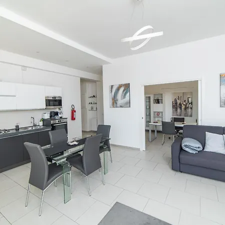 Luxury Seaview With Parking In Center - Maison Dorotea Apartment